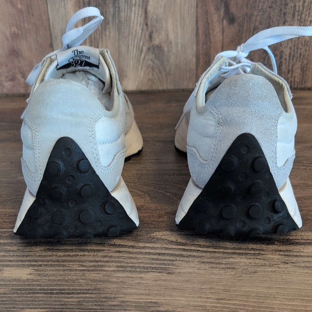 New Balance 327 Retro Design Athletic Shoes 10 - Picture 4 of 10